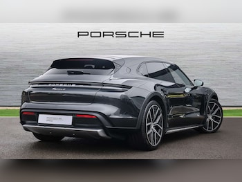 Used Porsche Macan 2025 for sale - 76170169: Photo 3