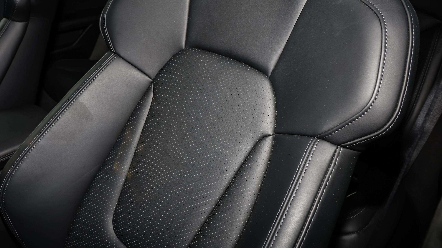 Used Porsche Taycan 2023 for sale - 77740802: Photo 19