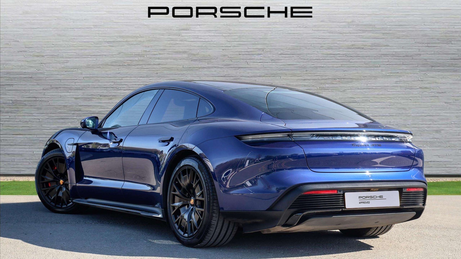 Used Porsche Taycan 2023 for sale - 77740802: Photo 4