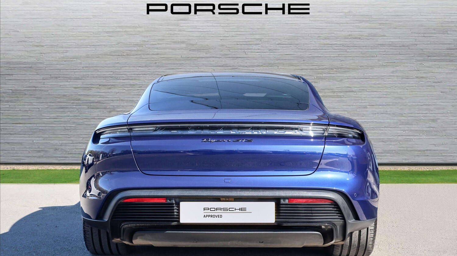 Used Porsche Taycan 2023 for sale - 77740802: Photo 7