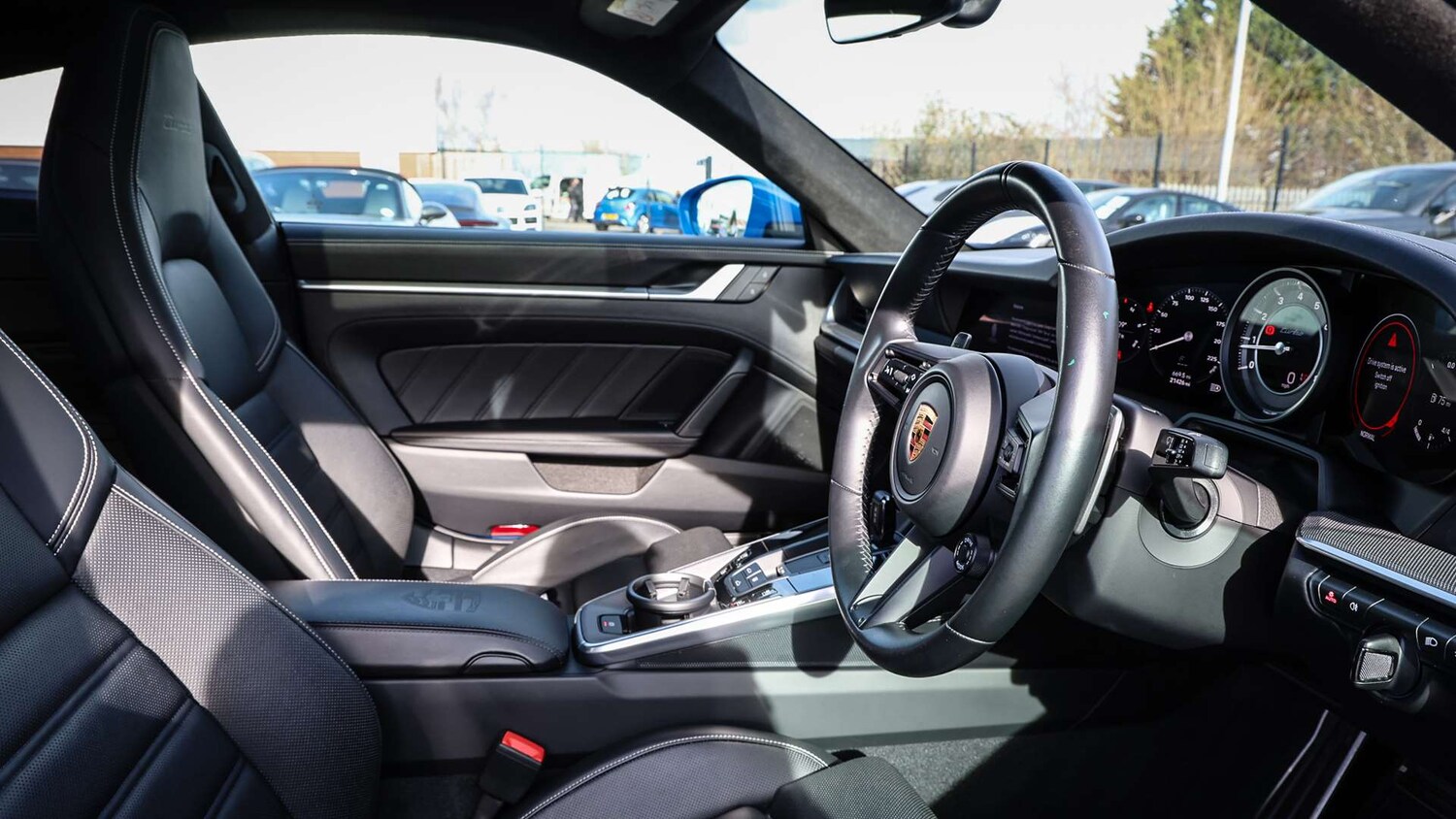 Used Porsche 911 2022 for sale - 77648789: Photo 12