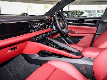 Used Porsche Macan 2025 for sale - 78278570: Photo