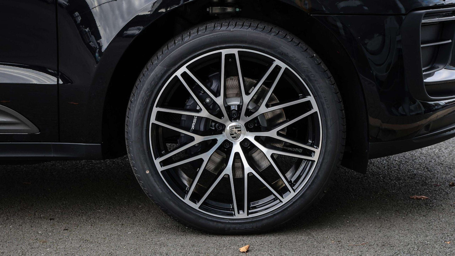 Used Porsche Macan 2025 for sale - 76842982: Photo 26