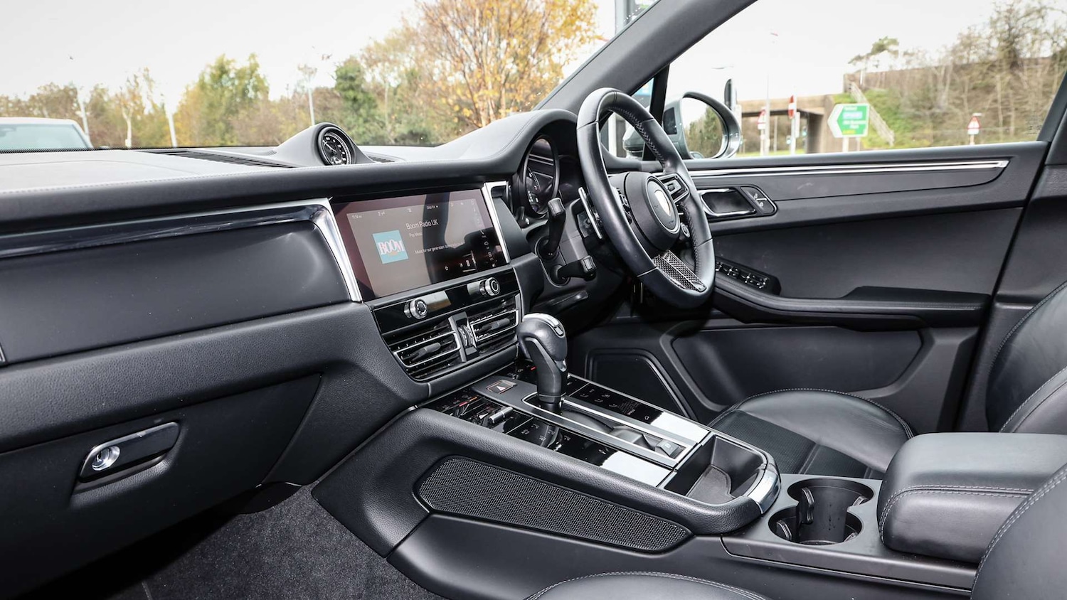 Used Porsche Macan 2023 for sale - 76705072: Photo 5