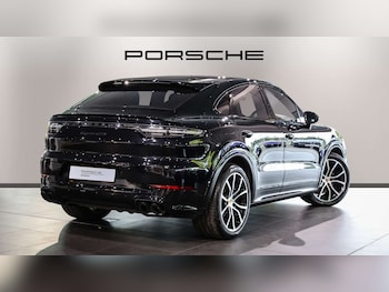 Used Porsche Cayenne 2020 for sale - 76004415: Photo 3