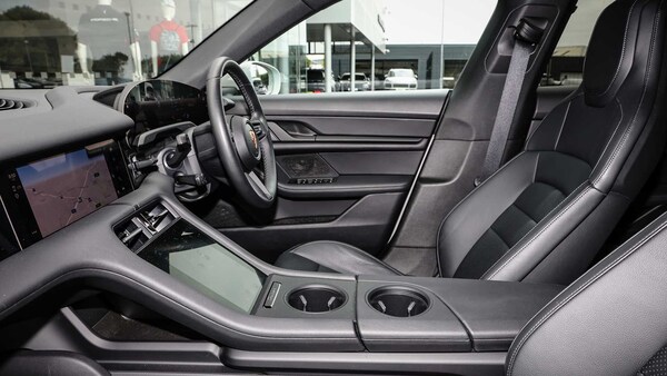 Used Porsche Taycan 2023 for sale - 75661295: Photo 13