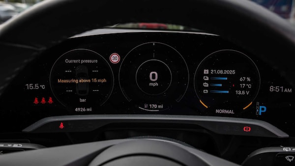 Used Porsche Taycan 2023 for sale - 75661295: Photo 17