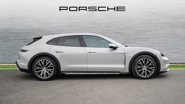 Used Porsche Taycan 2023 for sale - 75661295: Photo 7