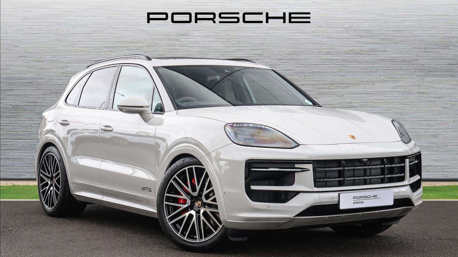 Used Porsche Cayenne 2025 for sale - 76501832: Photo 1