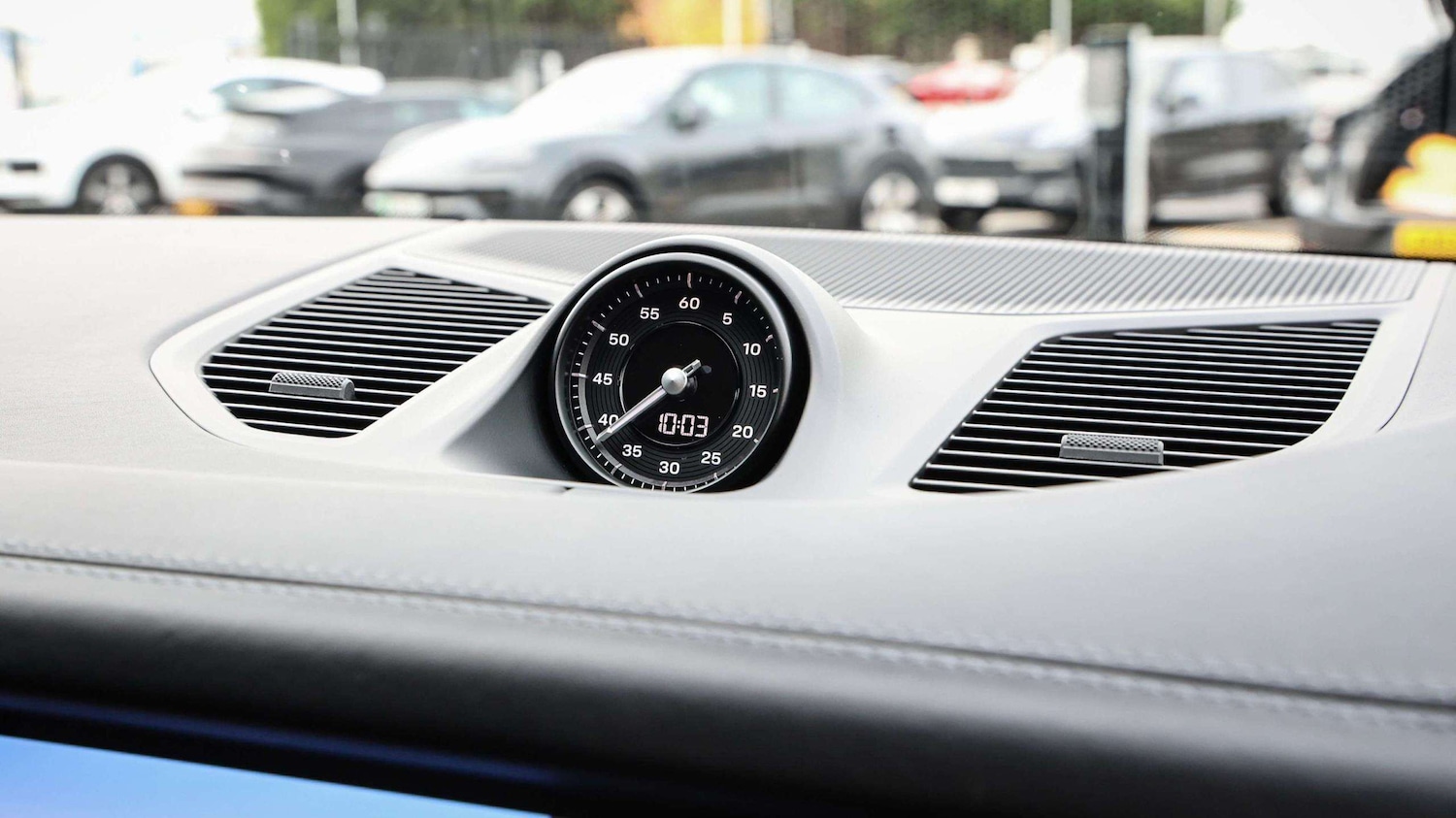 Used Porsche Cayenne 2025 for sale - 76501832: Photo 16