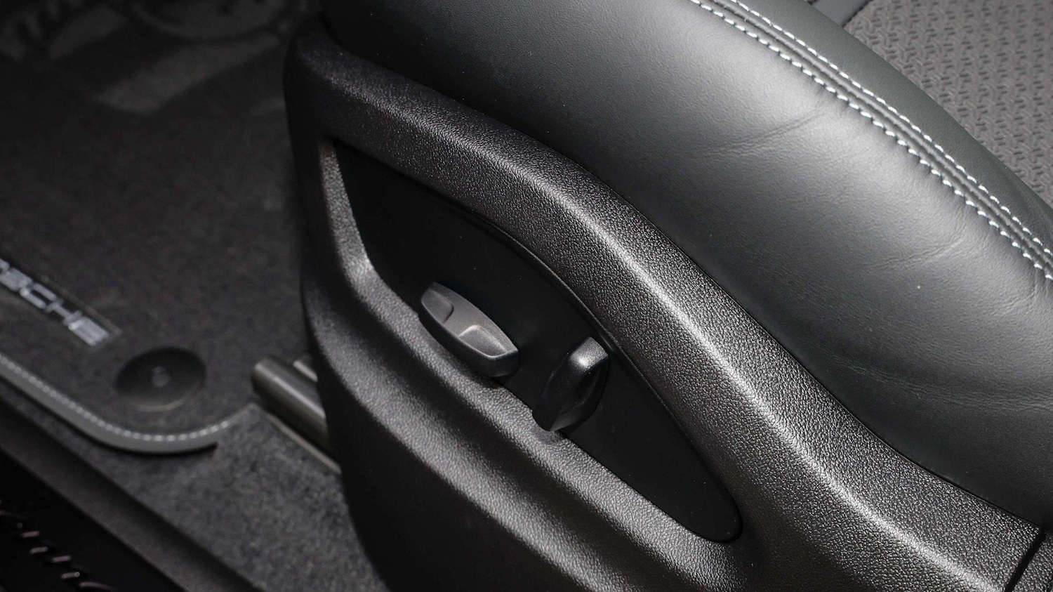 Used Porsche Cayenne 2025 for sale - 76501832: Photo 26