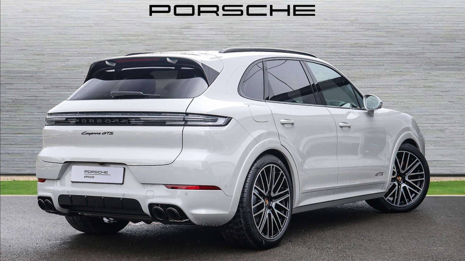 Used Porsche Cayenne 2025 for sale - 76501832: Photo 3