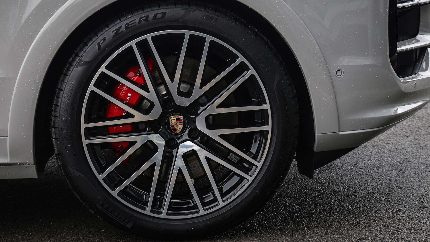 Used Porsche Cayenne 2025 for sale - 76501832: Photo 30