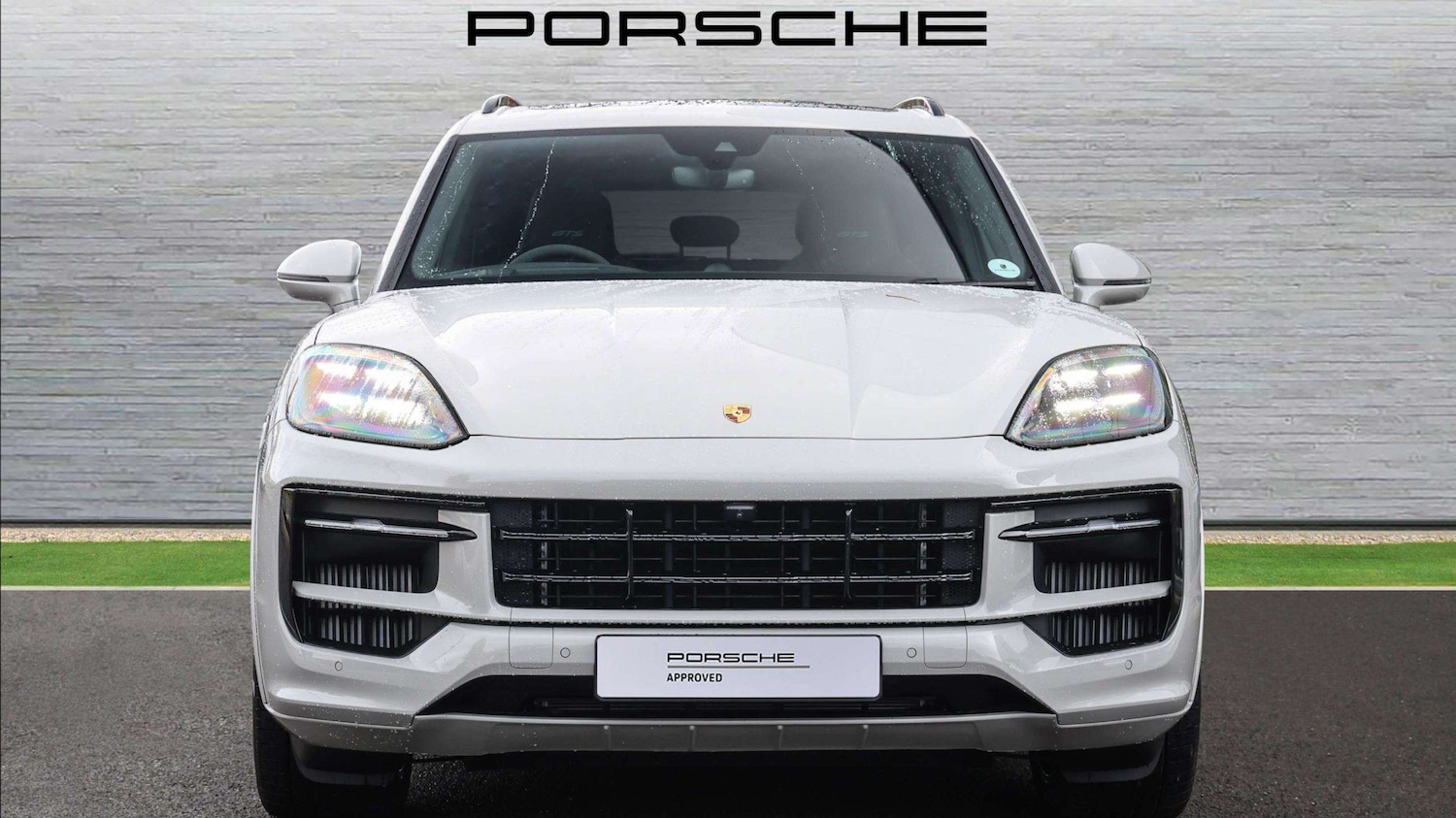 Used Porsche Cayenne 2025 for sale - 76501832: Photo 5