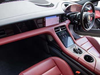 Used Porsche Taycan 2021 for sale - 78707535: Photo