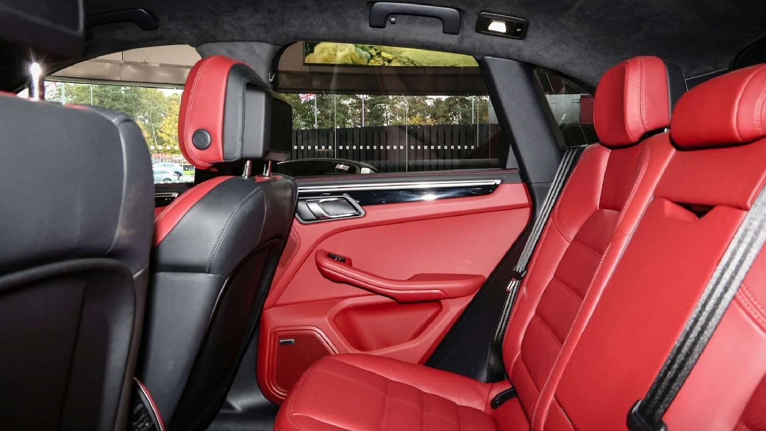Used Porsche Macan 2022 for sale - 76339521: Photo 17