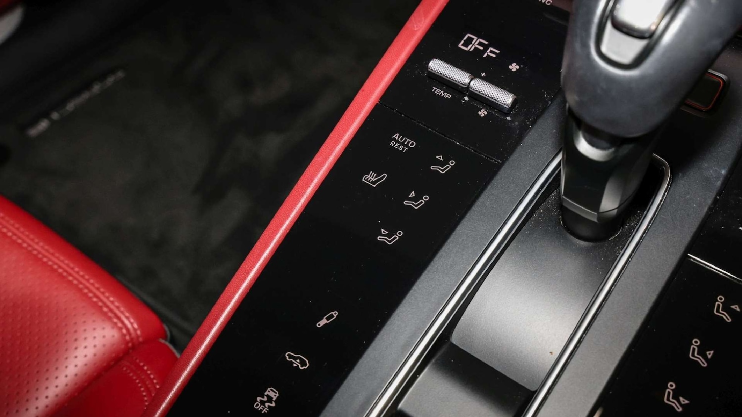 Used Porsche Macan 2022 for sale - 76339521: Photo 25