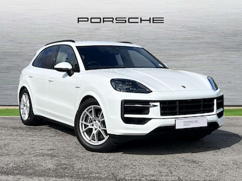 2025 - E-Hybrid 5dr Tiptronic S