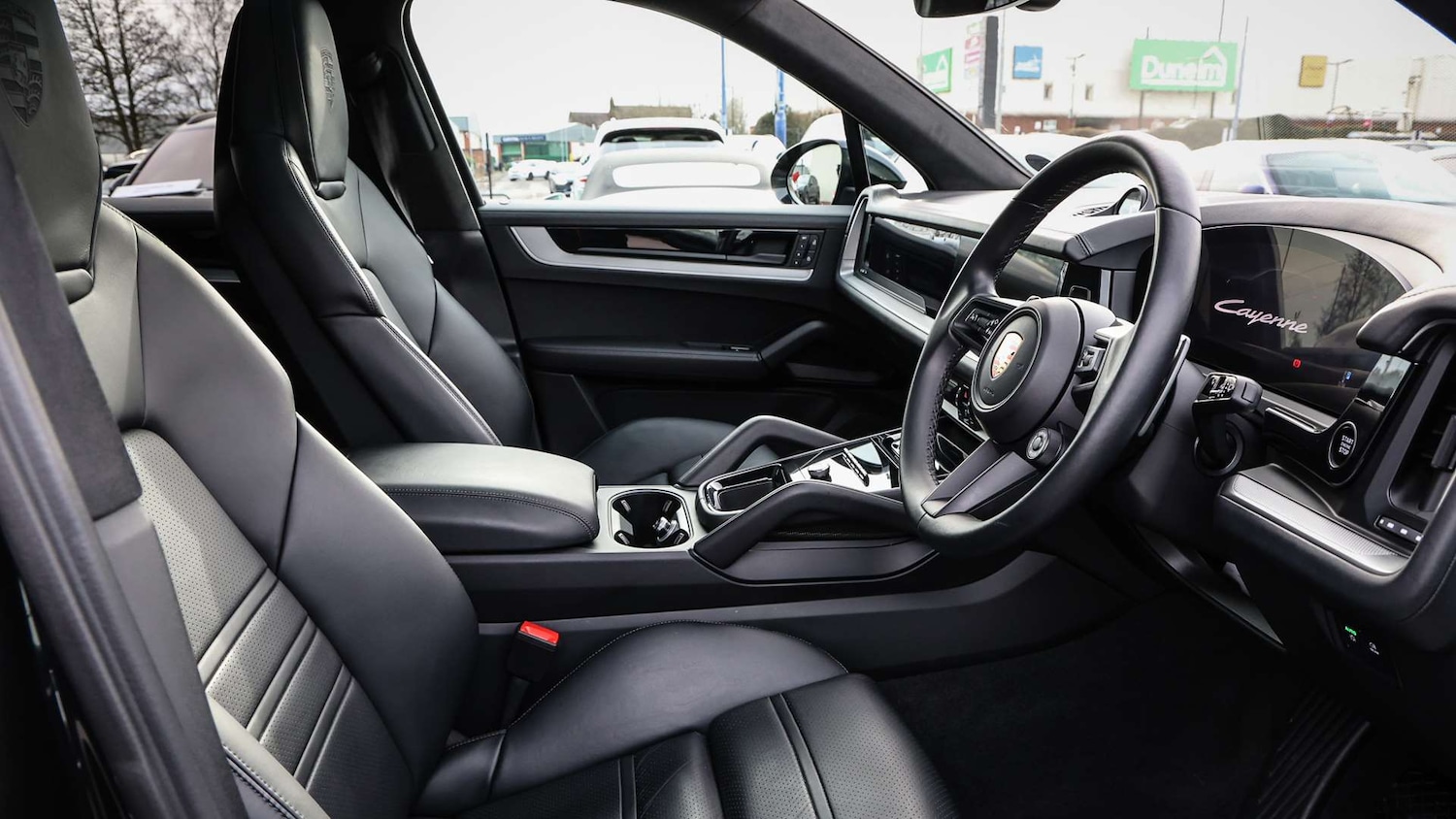 Used Porsche Cayenne 2023 for sale - 77635038: Photo 12