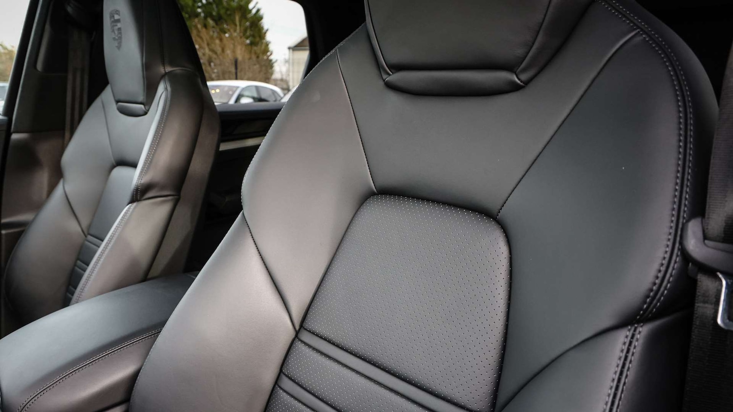 Used Porsche Cayenne 2023 for sale - 77635038: Photo 14