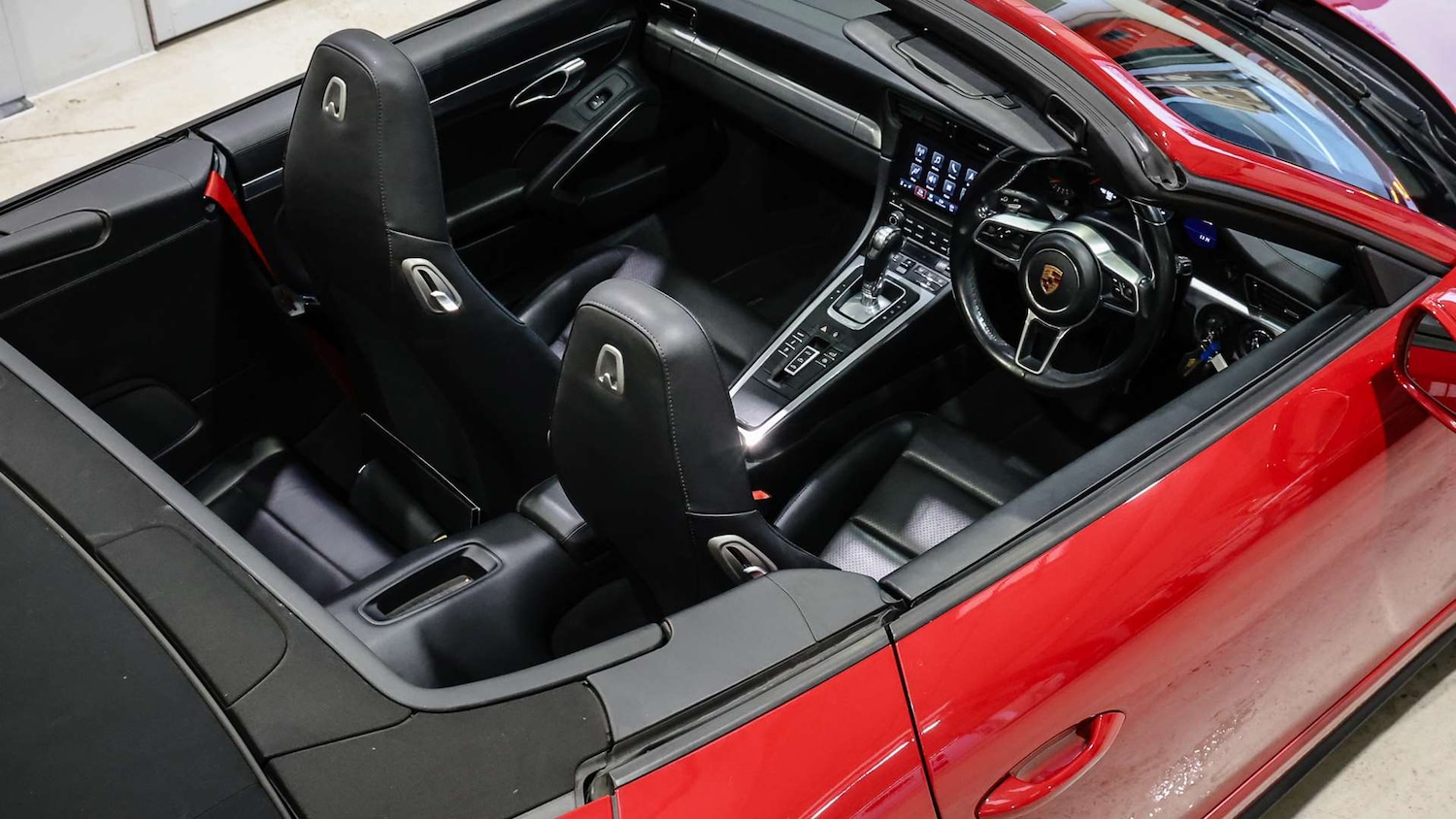 Used Porsche 911 2017 for sale - 77076610: Photo 28