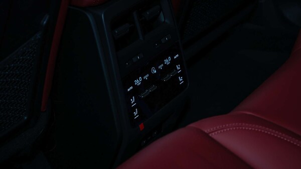 Used Porsche Macan 2024 for sale - 76125675: Photo 22
