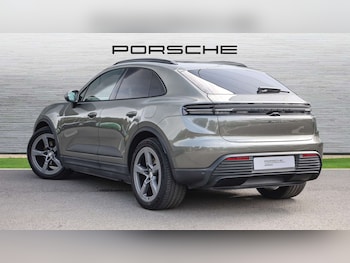 Used Porsche Macan 2024 for sale - 76125675: Photo 4