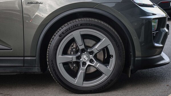 Used Porsche Macan 2024 for sale - 76125675: Photo 6