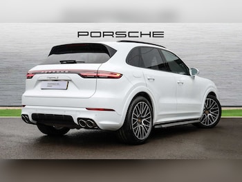 Used Porsche Cayenne 2020 for sale - 75218342: Photo