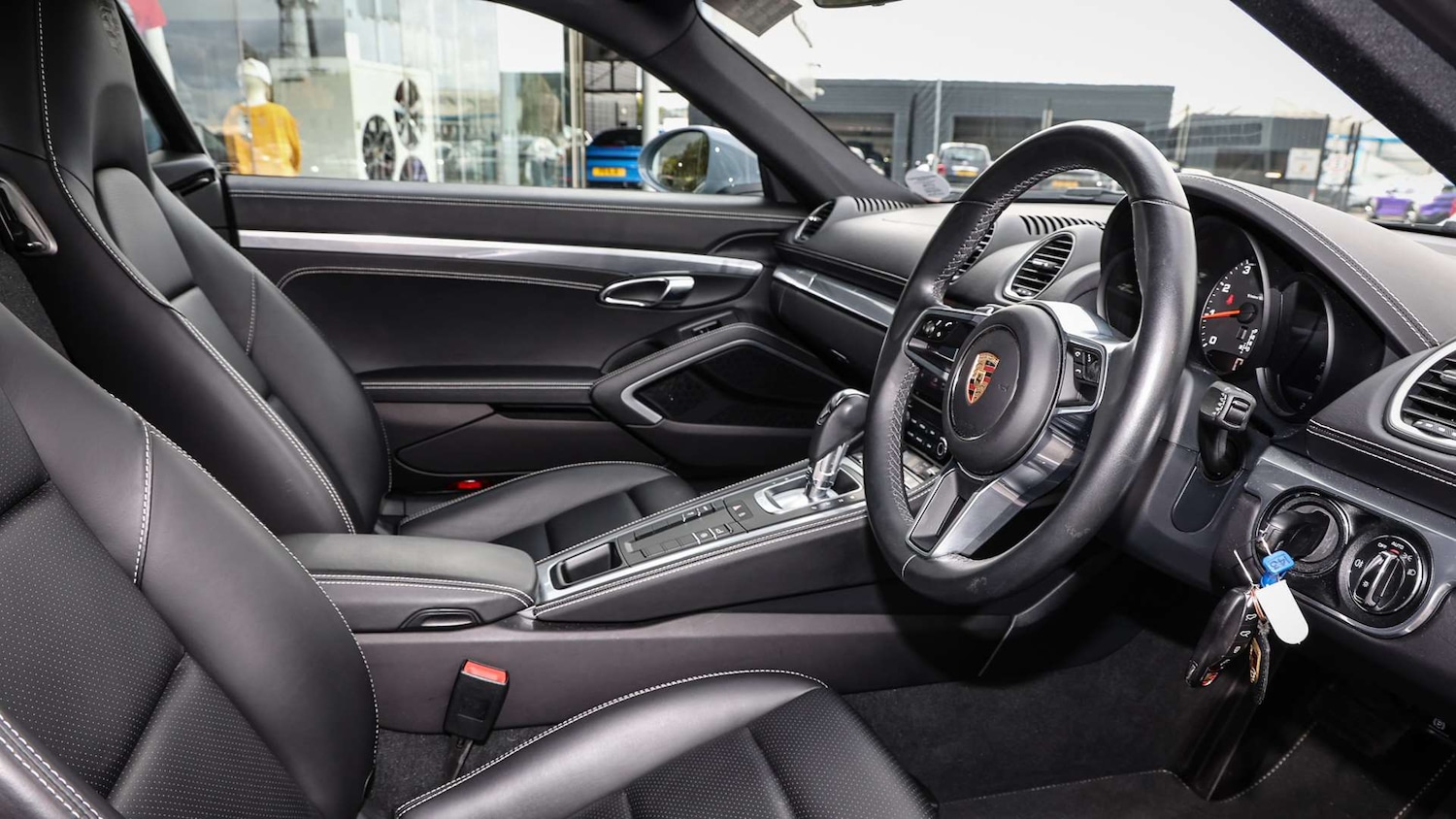 Used Porsche Other 2023 for sale - 75968151: Photo 12