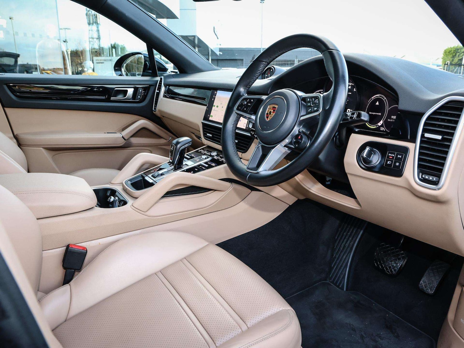 Used Porsche Cayenne 2022 for sale - 76661994: Photo 12