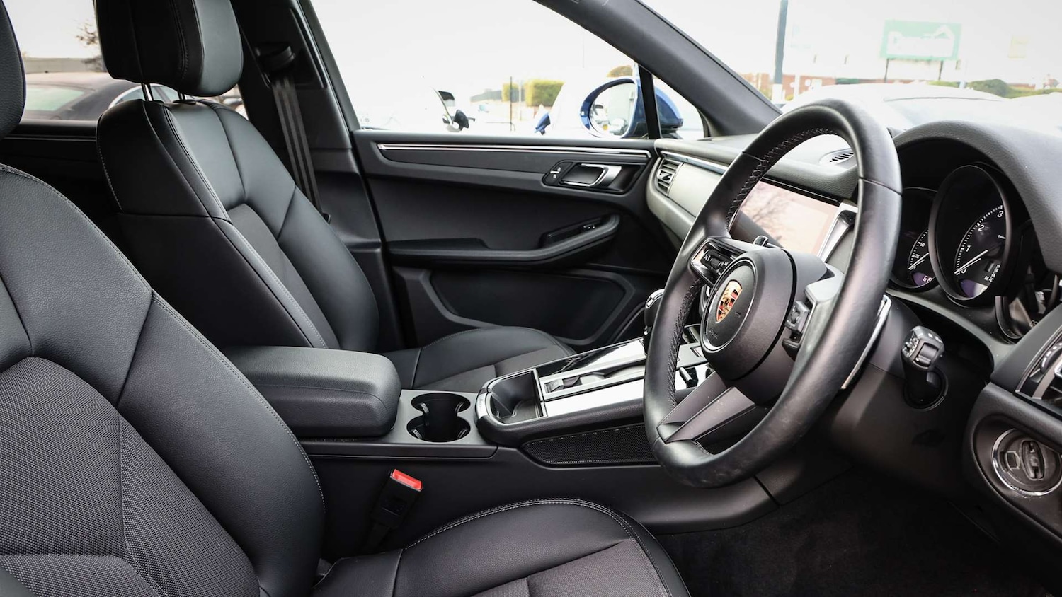 Used Porsche Macan 2023 for sale - 78037504: Photo 12