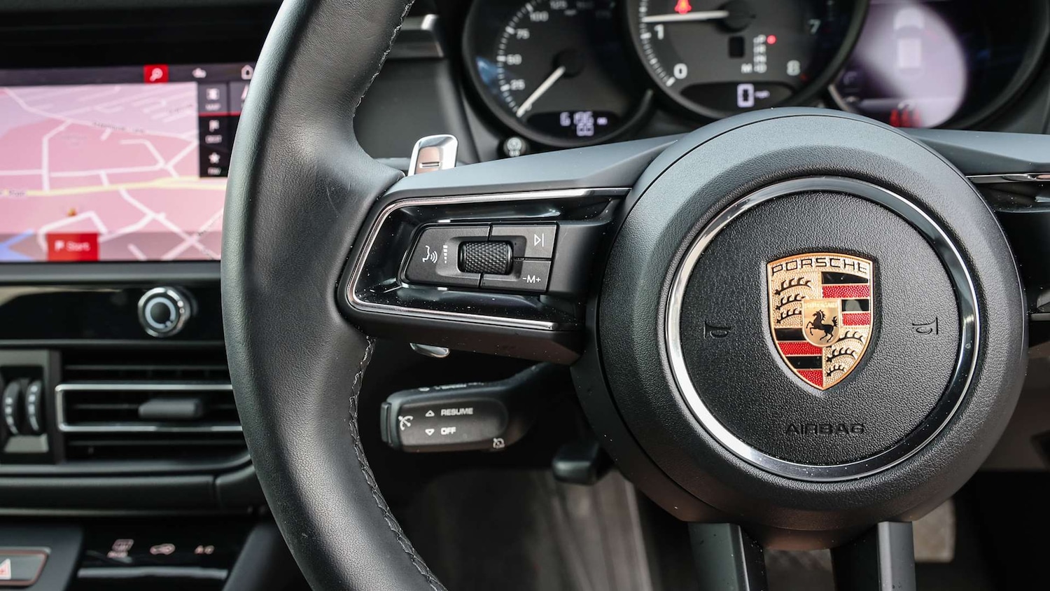 Used Porsche Macan 2023 for sale - 78037504: Photo 18