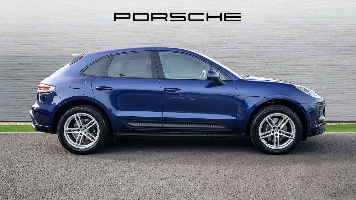 Used Porsche Macan 2023 for sale - 78037504: Photo 7