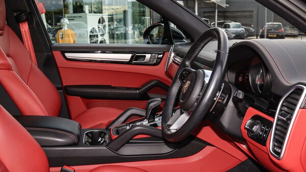Used Porsche Cayenne 2023 for sale - 76045022: Photo 13