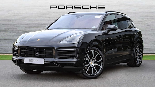 Used Porsche Cayenne 2023 for sale - 76045022: Photo 2
