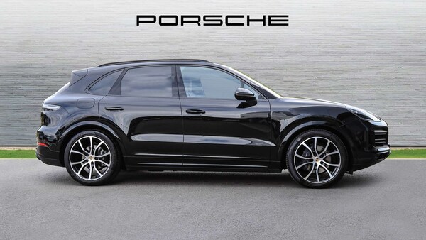 Used Porsche Cayenne 2023 for sale - 76045022: Photo 7