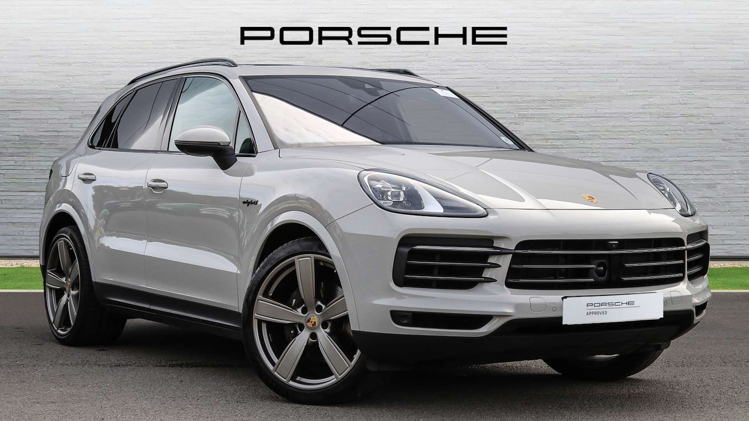Used Porsche Cayenne 2022 for sale - 76636718: Photo 1