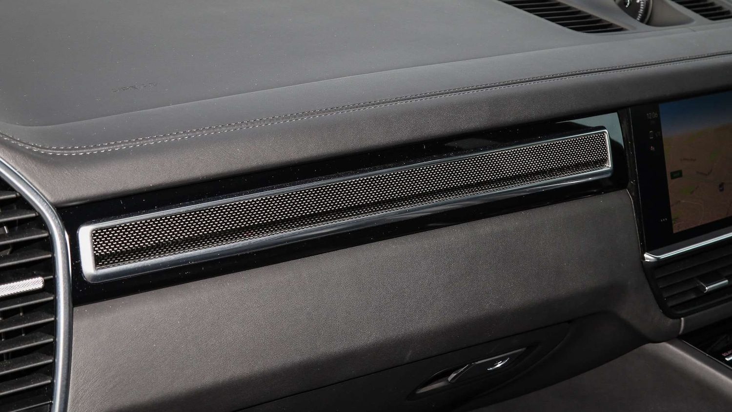 Used Porsche Cayenne 2022 for sale - 76636718: Photo 17