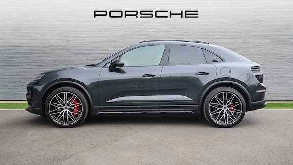 Used Porsche Macan 2024 for sale - 75217259: Photo 8