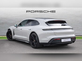Used Porsche Taycan 2023 for sale - 75435133: Photo