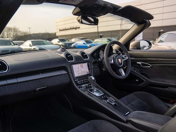 Used Porsche Boxster 2020 for sale - 77942902: Photo