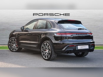Used Porsche Macan 2023 for sale - 75931147: Photo