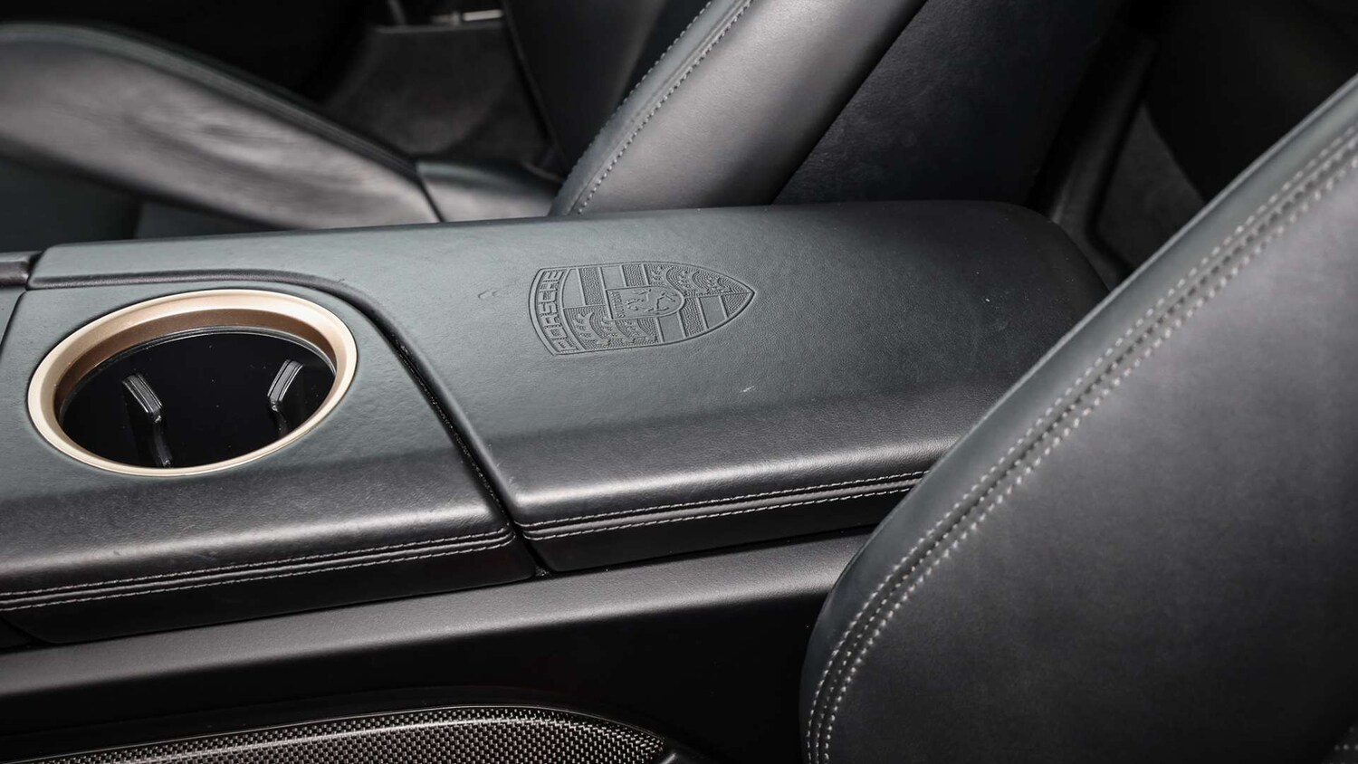 Used Porsche Taycan 2021 for sale - 76435788: Photo 16