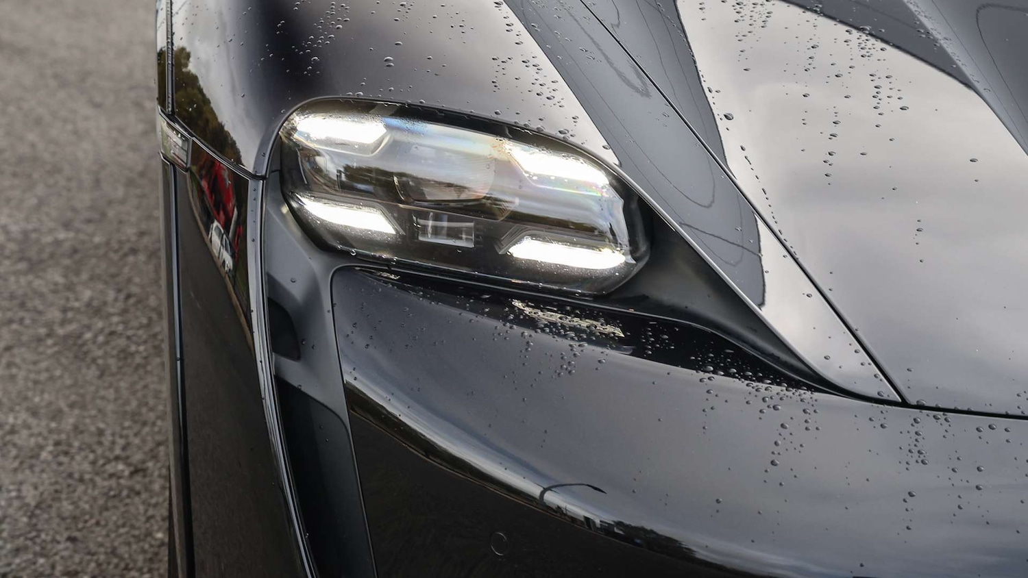 Used Porsche Taycan 2021 for sale - 76435788: Photo 29