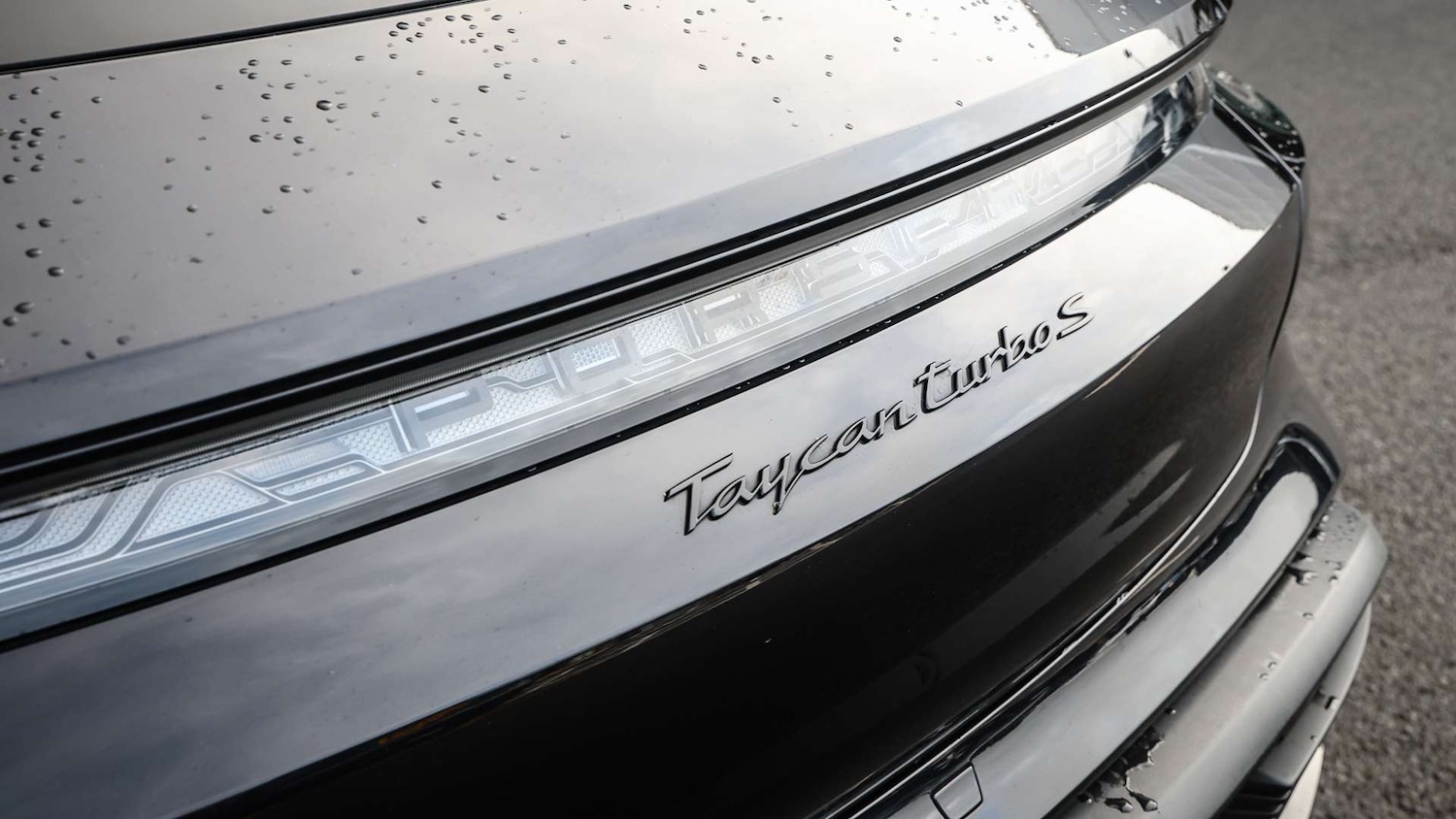 Used Porsche Taycan 2021 for sale - 76435788: Photo 30