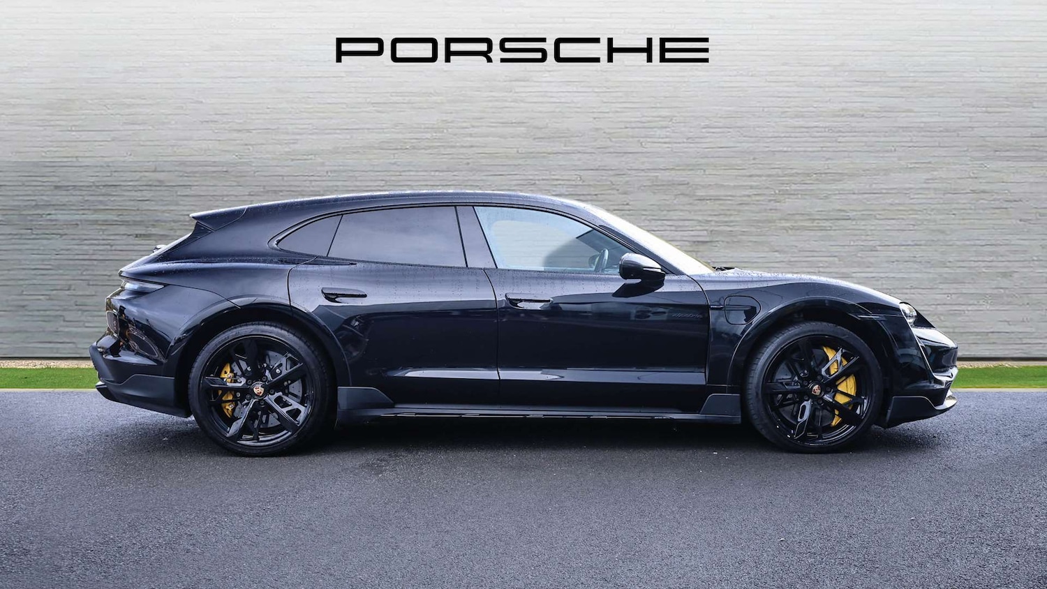 Used Porsche Taycan 2021 for sale - 76435788: Photo 7