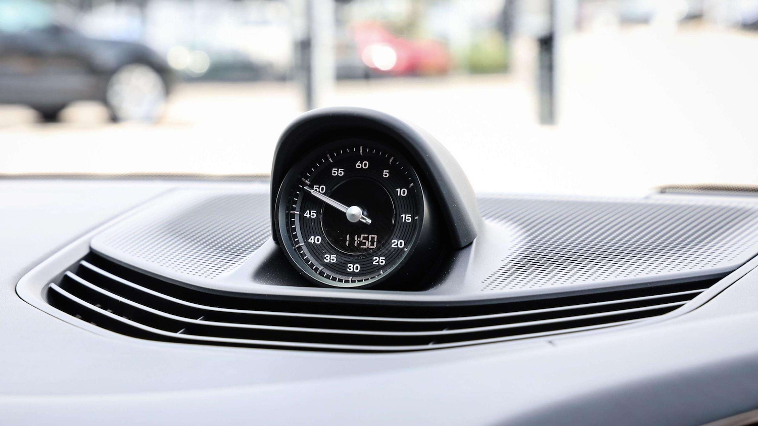 Used Porsche Taycan 2025 for sale - 77698767: Photo 17