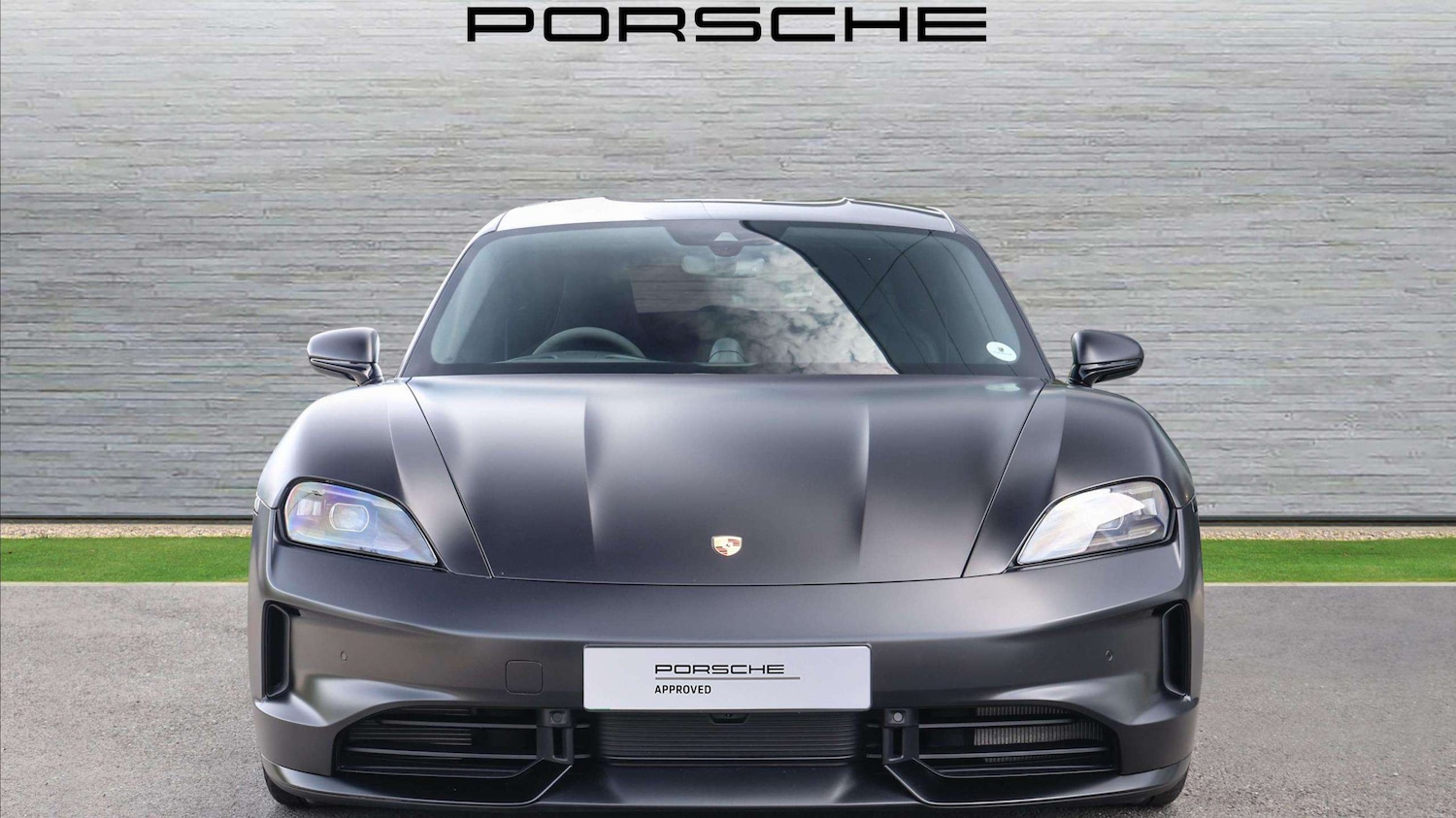 Used Porsche Taycan 2025 for sale - 77698767: Photo 4