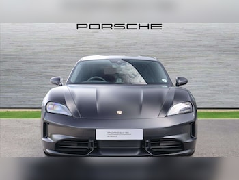 Used Porsche Taycan 2025 for sale - 77698767: Photo